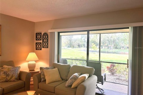 Condominio en alquiler en Sarasota, Florida, 2 dormitorios, 99.22 m2 № 1724127 - foto 9