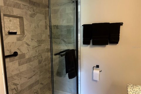 Condominio en alquiler en Sarasota, Florida, 2 dormitorios, 99.22 m2 № 1724127 - foto 23