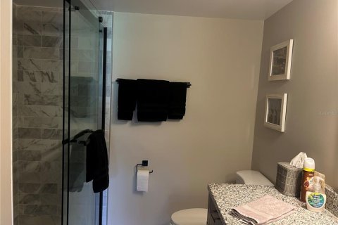 Condominio en alquiler en Sarasota, Florida, 2 dormitorios, 99.22 m2 № 1724127 - foto 22