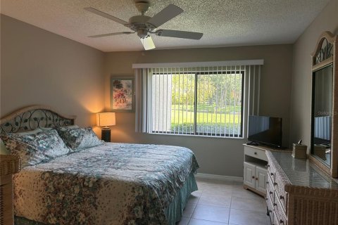Condominio en alquiler en Sarasota, Florida, 2 dormitorios, 99.22 m2 № 1724127 - foto 20