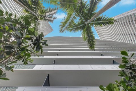 Copropriété à louer à Miami, Floride: 3 chambres, 199.46 m2 № 1938562 - photo 1