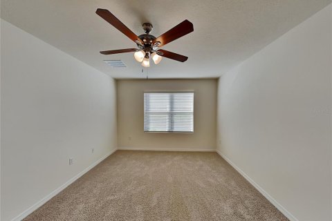 Villa ou maison à louer à Davenport, Floride: 4 chambres, 174.19 m2 № 2208342 - photo 7