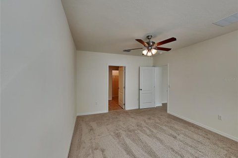 Villa ou maison à louer à Davenport, Floride: 4 chambres, 174.19 m2 № 2208342 - photo 6