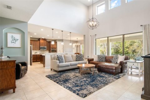 House in Clermont, Florida 6 bedrooms, 403.29 sq.m. № 2107138 - photo 17
