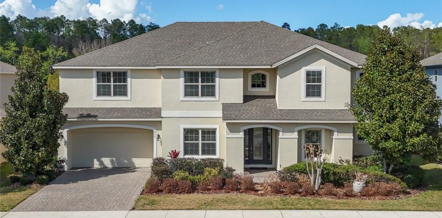 House in Clermont, Florida 6 bedrooms, 403.29 sq.m. № 2107138