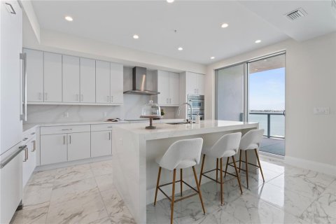 Condo in Tampa, Florida, 3 bedrooms  № 1266188 - photo 16