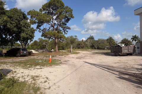 Terrain à vendre à Dania Beach, Floride № 2149252 - photo 5