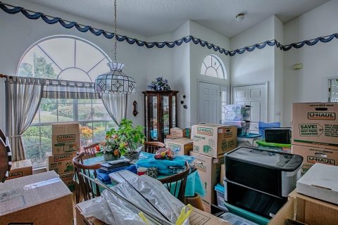 House in Leesburg, Florida 3 bedrooms, 177.72 sq.m. № 1913389 - photo 9