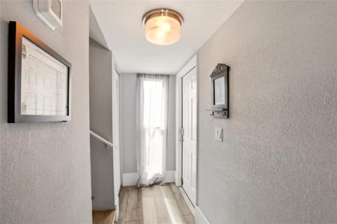 Copropriété à vendre à Bradenton, Floride: 2 chambres, 124.12 m2 № 2223445 - photo 4