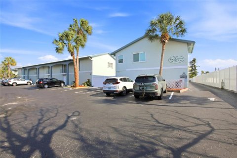 Copropriété à vendre à Bradenton, Floride: 2 chambres, 124.12 m2 № 2223445 - photo 2