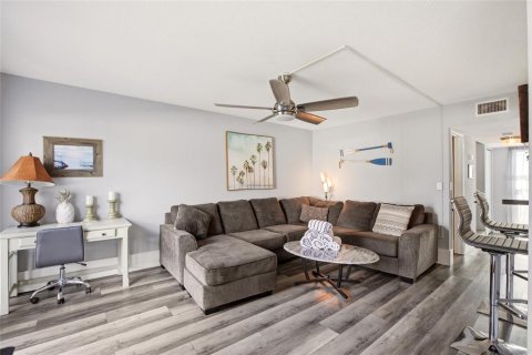 Copropriété à vendre à Bradenton, Floride: 2 chambres, 124.12 m2 № 2223445 - photo 7