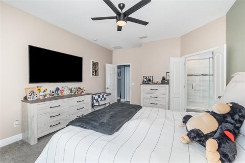 House in Apopka, Florida 4 bedrooms, 209.77 sq.m. № 1858038 - photo 14