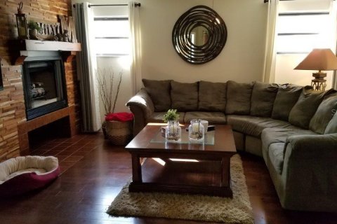 Casa en alquiler en Palm Harbor, Florida, 4 dormitorios, 227.42 m2 № 2167727 - foto 19