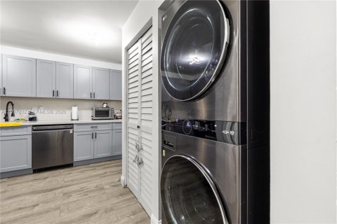 Condo in Homestead, Florida, 2 bedrooms  № 2071365 - photo 3