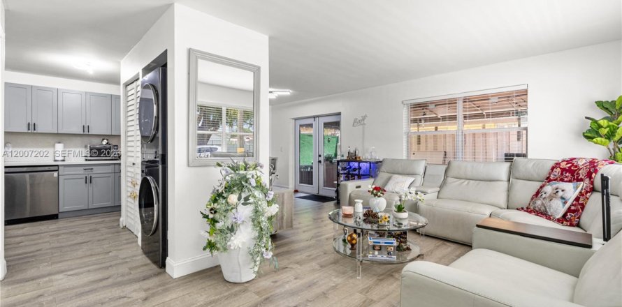 Condo in Homestead, Florida, 2 bedrooms  № 2071365