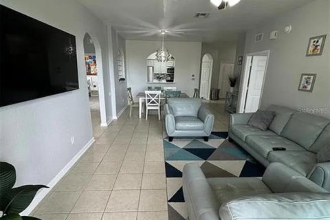 Copropriété à vendre à Kissimmee, Floride: 3 chambres, 115.76 m2 № 2226700 - photo 13