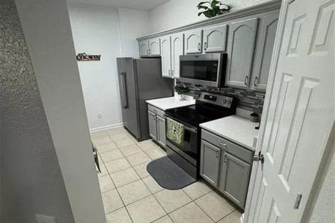 Copropriété à vendre à Kissimmee, Floride: 3 chambres, 115.76 m2 № 2226700 - photo 4