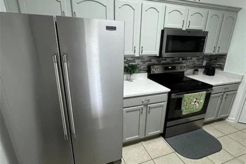 Copropriété à vendre à Kissimmee, Floride: 3 chambres, 115.76 m2 № 2226700 - photo 7
