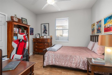 House in Orlando, Florida 5 bedrooms, 270.9 sq.m. № 1751488 - photo 29