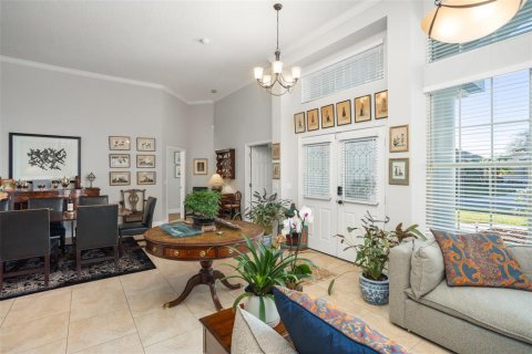 House in Orlando, Florida 5 bedrooms, 270.9 sq.m. № 1751488 - photo 7