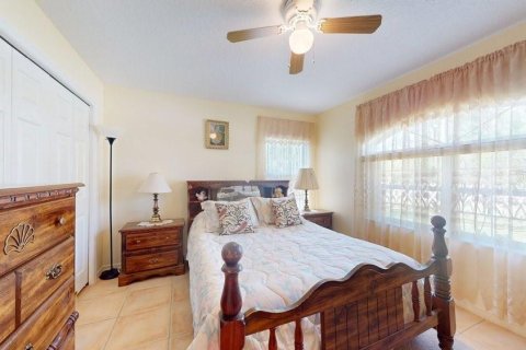 Propiedad comercial en venta en Palm Coast, Florida, 242.38 m2 № 1659407 - foto 2
