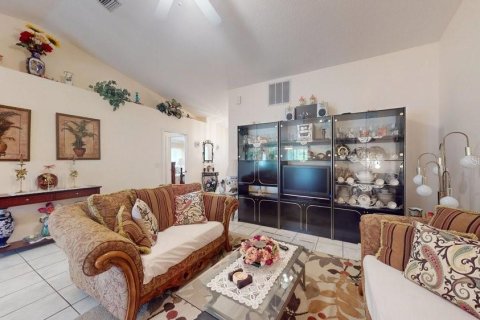 Propiedad comercial en venta en Palm Coast, Florida, 242.38 m2 № 1659407 - foto 13