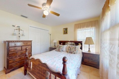 Propiedad comercial en venta en Palm Coast, Florida, 242.38 m2 № 1659407 - foto 3