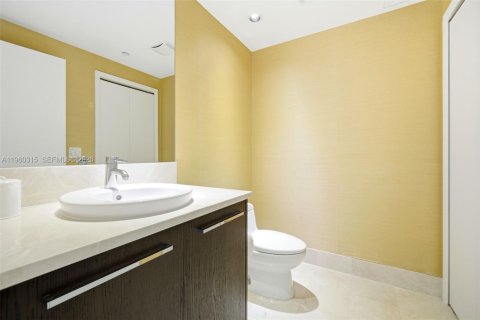 Купить кондоминиум в Санни-Айлс-Бич, Флорида 1 спальня, 79.71м2, № 2024031 - фото 28