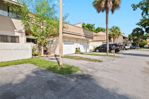 Condominio en venta en Plantation, Florida, 3 dormitorios, 164.44 m2 № 2030540 - foto 2