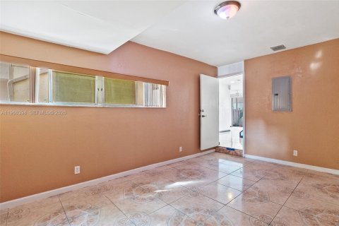 Condominio en venta en Plantation, Florida, 3 dormitorios, 164.44 m2 № 2030540 - foto 8