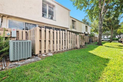 Condominio en venta en Plantation, Florida, 3 dormitorios, 164.44 m2 № 2030540 - foto 25