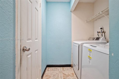 Condominio en venta en Plantation, Florida, 3 dormitorios, 164.44 m2 № 2030540 - foto 9