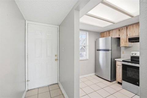 Copropriété à louer à Tampa, Floride: 2 chambres, 81.66 m2 № 2430717 - photo 8