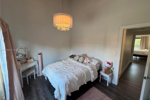 Touwnhouse à louer à Miami, Floride: 2 chambres, 107.02 m2 № 1928821 - photo 26