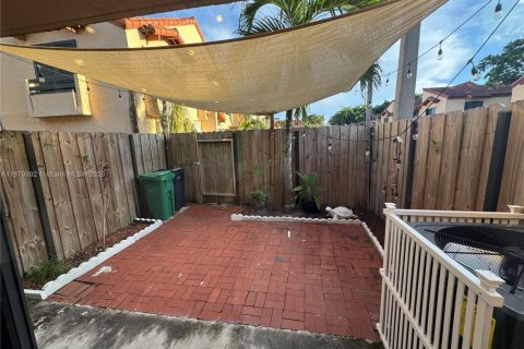 Touwnhouse à louer à Miami, Floride: 2 chambres, 107.02 m2 № 1928821 - photo 28