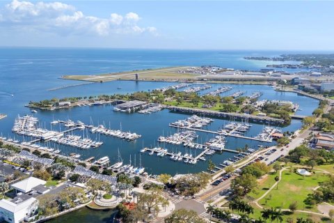 Copropriété à louer à Saint Petersburg, Floride: 2 chambres, 156.63 m2 № 2099546 - photo 28