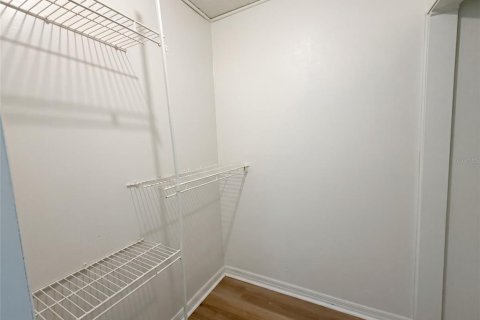Villa ou maison à vendre à Deltona, Floride: 3 chambres, 152.17 m2 № 2203976 - photo 13