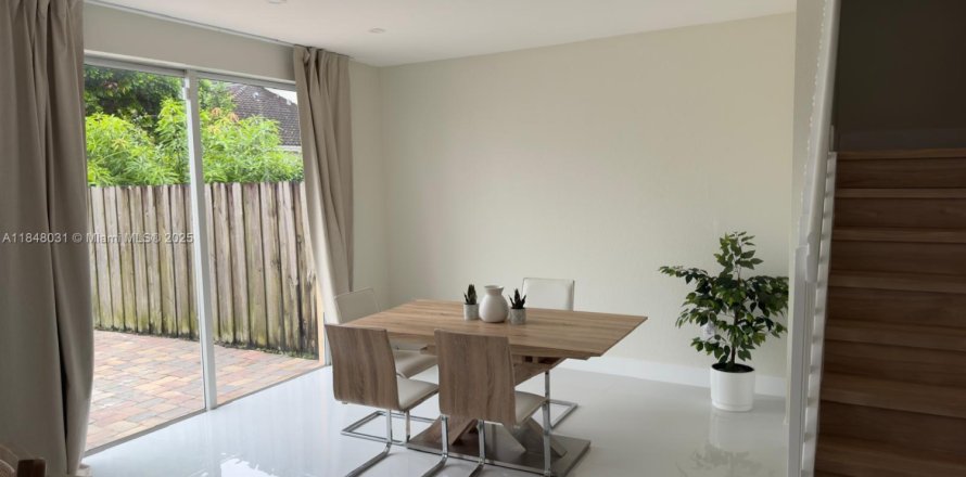 Touwnhouse à Homestead, Floride 3 chambres, 135.27 m2 № 1960783