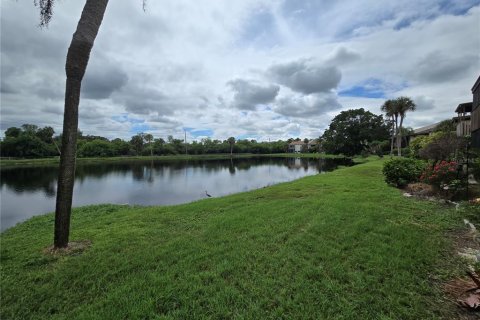 Condo in Saint Petersburg, Florida, 1 bedroom  № 1910789 - photo 29