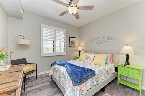 Condo in Bradenton, Florida, 2 bedrooms  № 1527105 - photo 28