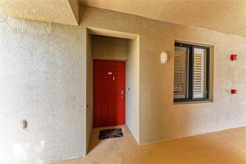 Condo in Bradenton, Florida, 2 bedrooms  № 1527105 - photo 9