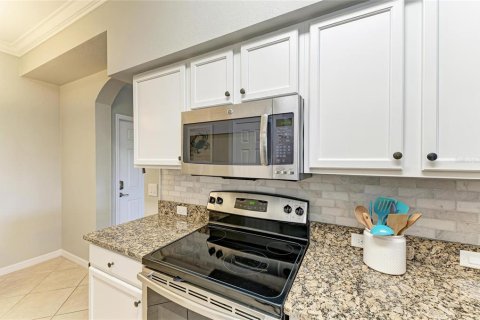 Condo in Bradenton, Florida, 2 bedrooms  № 1527105 - photo 22
