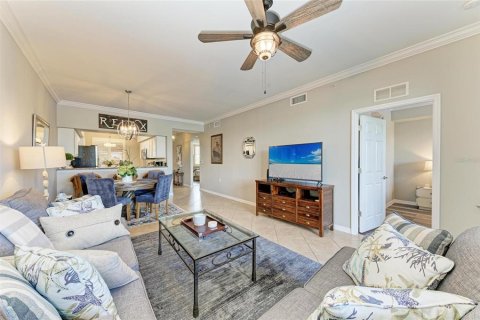 Condo in Bradenton, Florida, 2 bedrooms  № 1527105 - photo 16