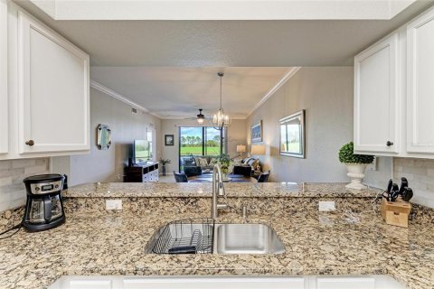 Condo in Bradenton, Florida, 2 bedrooms  № 1527105 - photo 21