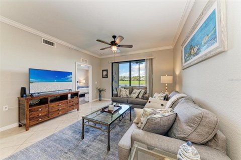 Condo in Bradenton, Florida, 2 bedrooms  № 1527105 - photo 13