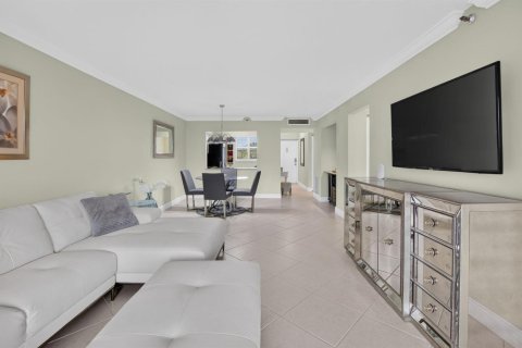 Copropriété à vendre à Delray Beach, Floride: 2 chambres, 101.26 m2 № 2192444 - photo 3