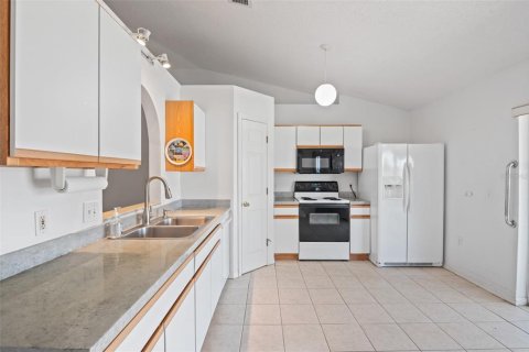 Casa en venta en Spring Hill, Florida, 3 dormitorios, 123.56 m2 № 1877307 - foto 16