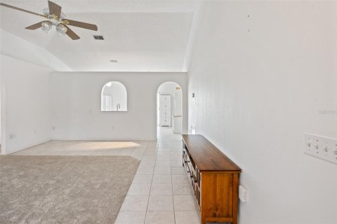 Casa en venta en Spring Hill, Florida, 3 dormitorios, 123.56 m2 № 1877307 - foto 12