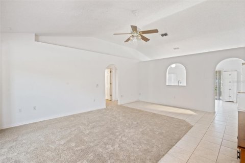 Casa en venta en Spring Hill, Florida, 3 dormitorios, 123.56 m2 № 1877307 - foto 4