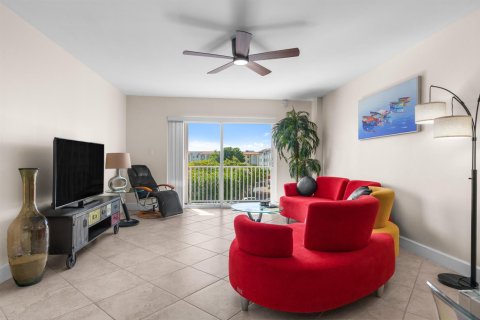 Copropriété à louer à Boca Raton, Floride: 2 chambres, 101.54 m2 № 2251544 - photo 10